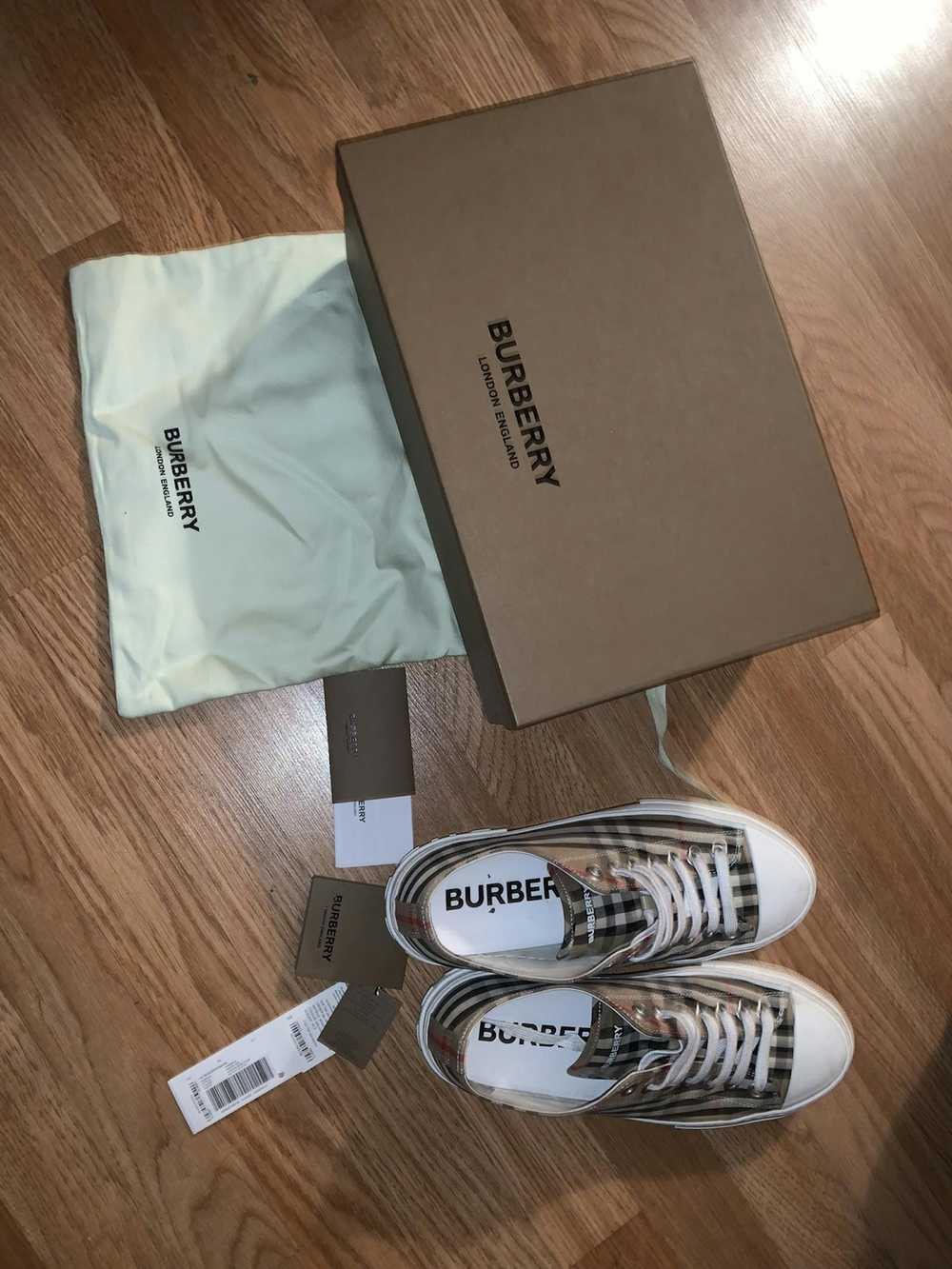 Burberry burberry sneakers low to - image 5