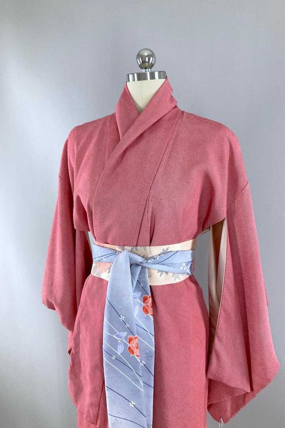 Vintage Red & White Dotted Print Silk Kimono - image 2