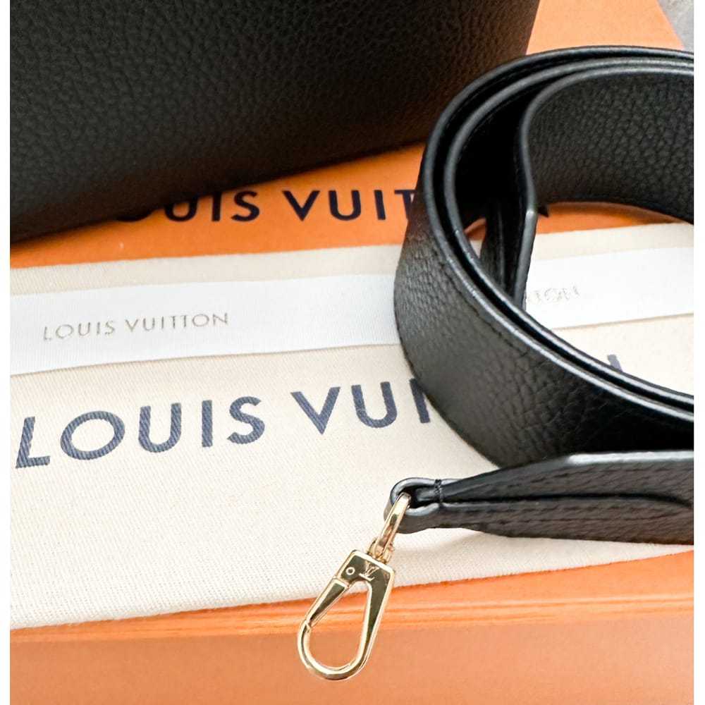 Louis Vuitton Capucines leather handbag - image 10