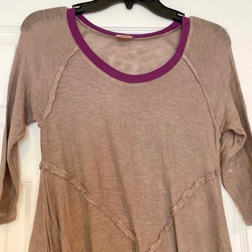 NEW VINTAGE WOMEN'S FREE PEOPLE FLOWY BLOUSE SIZE… - image 3