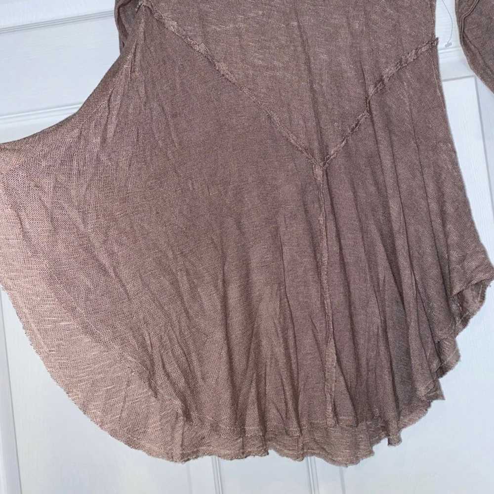 NEW VINTAGE WOMEN'S FREE PEOPLE FLOWY BLOUSE SIZE… - image 4