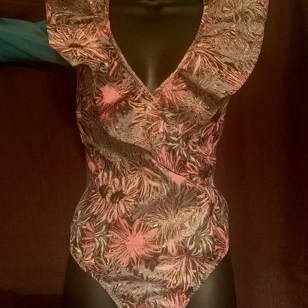 Gold/floral VS bodysuit size small - image 1