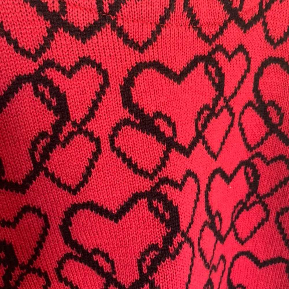 Vintage Heart Knitted Top - image 3