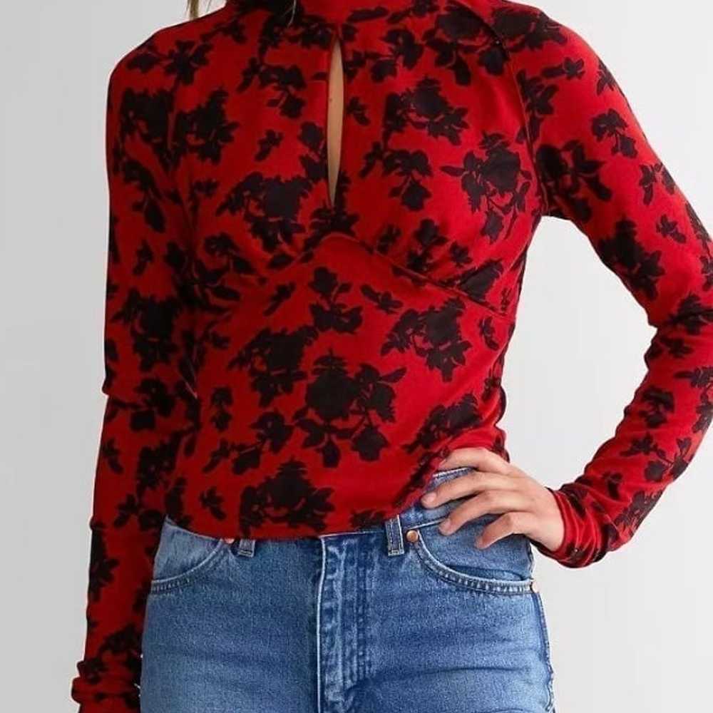 Free People Dinner Party Floral Victorian Top Siz… - image 2