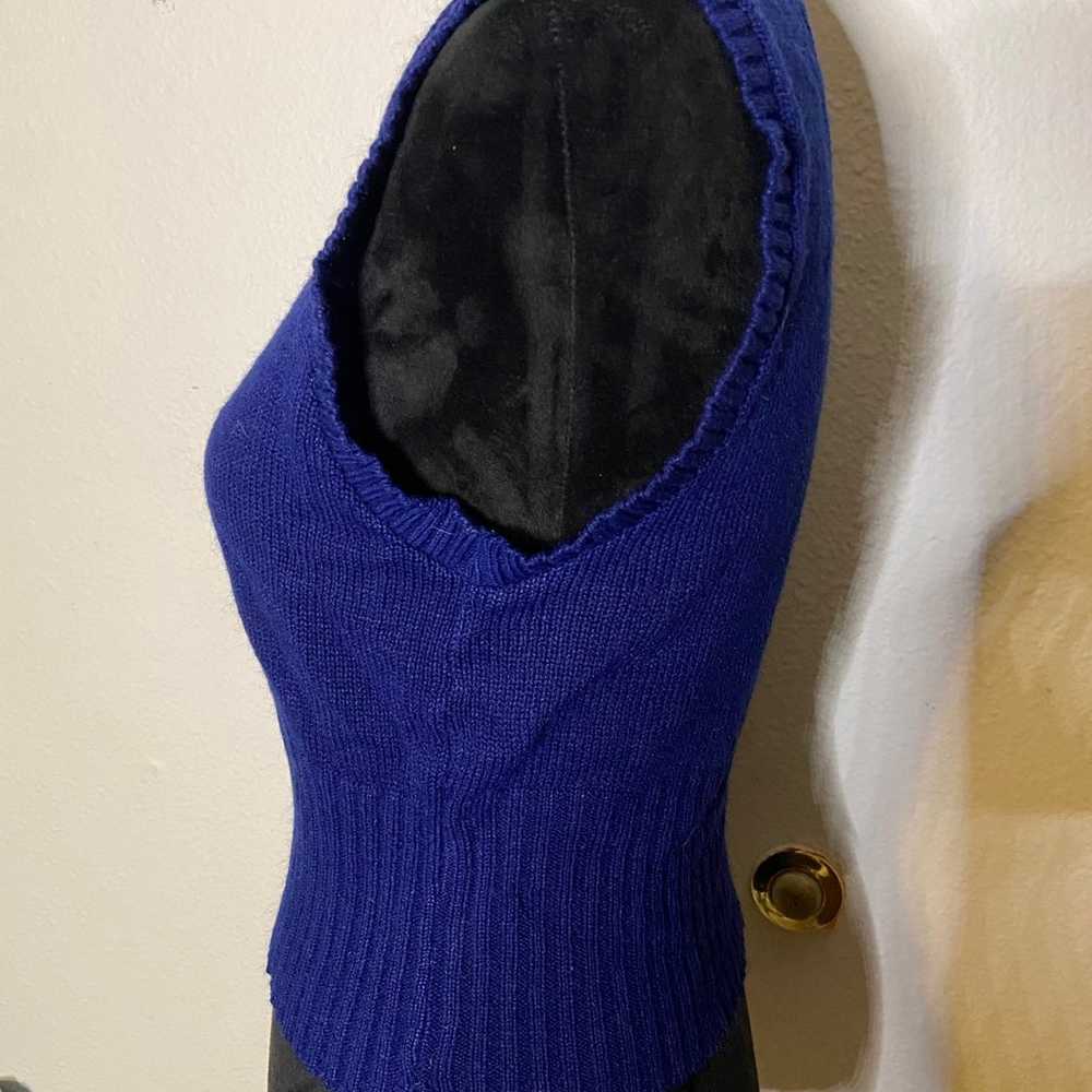 Navy Blue Cropped Cable Knit V-Neck Sweater Vest - image 5