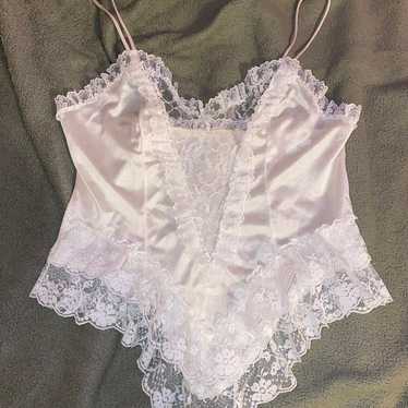 Vintage lace lingerie - Gem