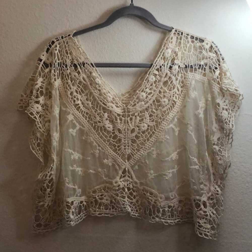 Vintage lace crop top (never worn) - image 1