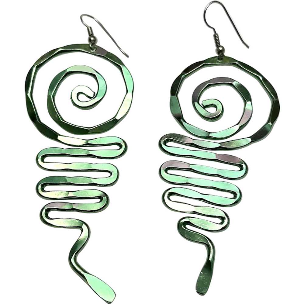 Vintage green wire earrings - image 1