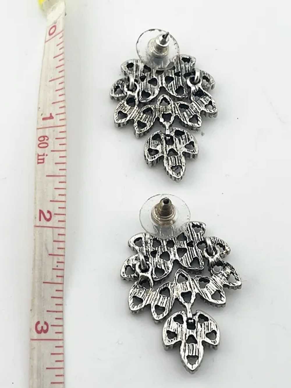 Vintage rhinestone leaf dangle drop earrings - image 4