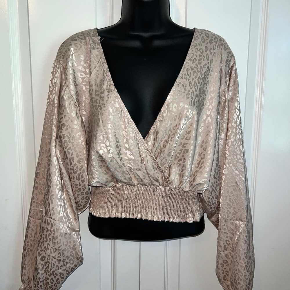 altar’d state Cropped Long Sleeve Plunging V Neck… - image 1