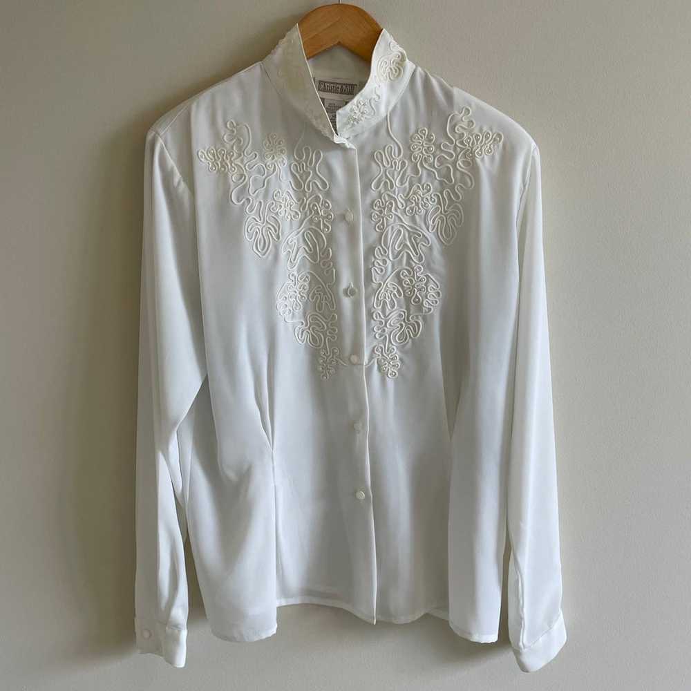Size L Christie & Jill Beaded Vintage White Top - image 1