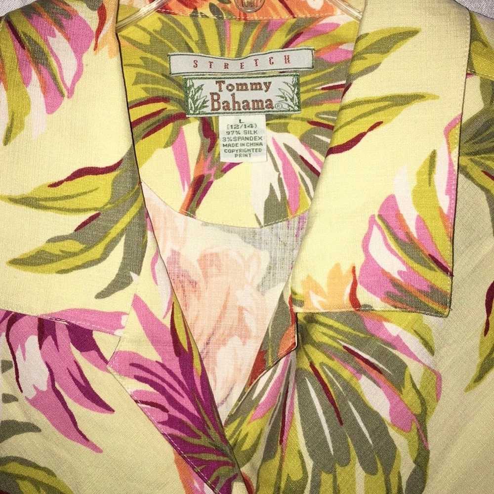 Tommy Bahama Silk Floral Blouse Top size Large - image 2