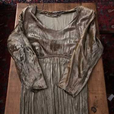 Vintage silk and velvet gold dress - image 1