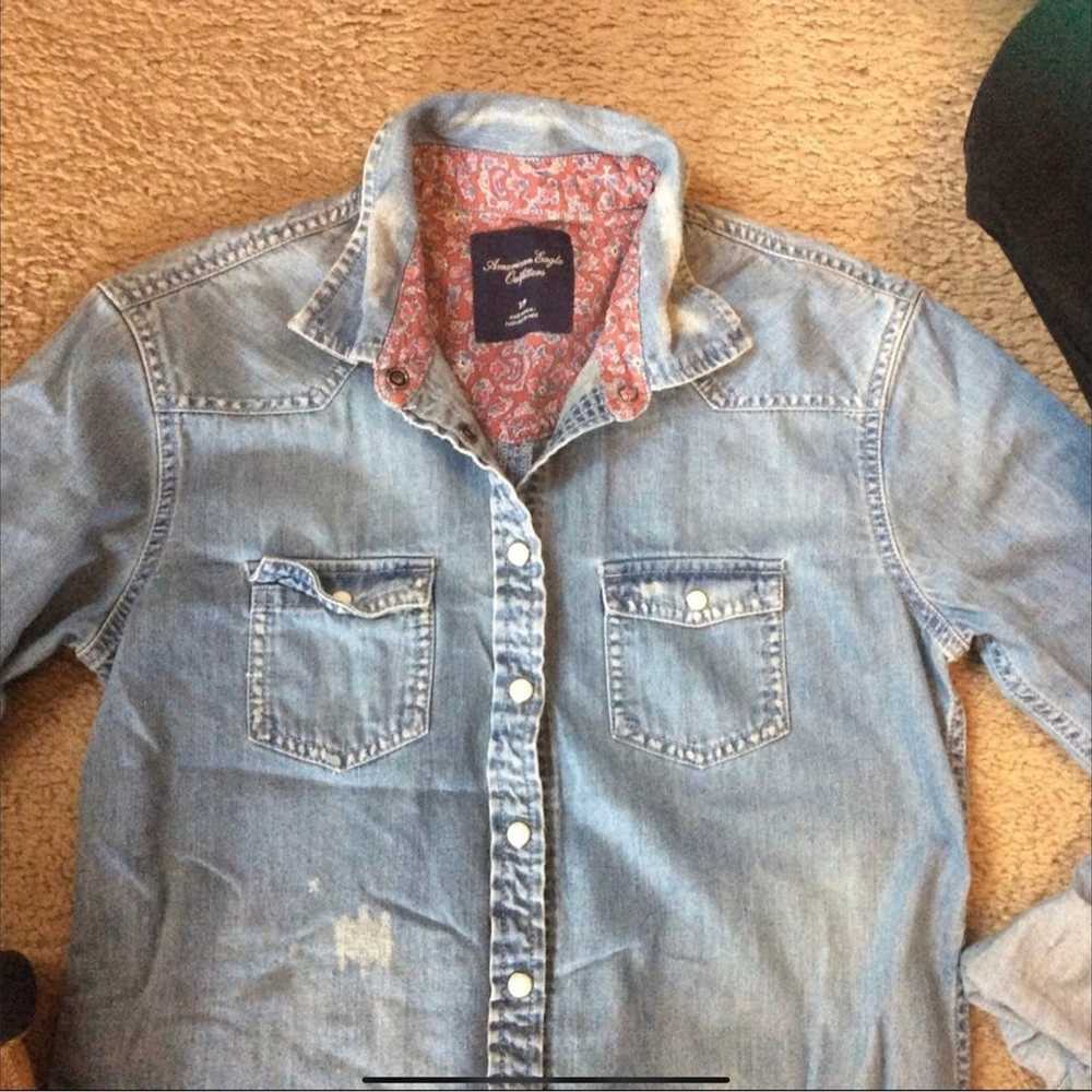 ✨American eagle distressed vintage jean shirt - image 2