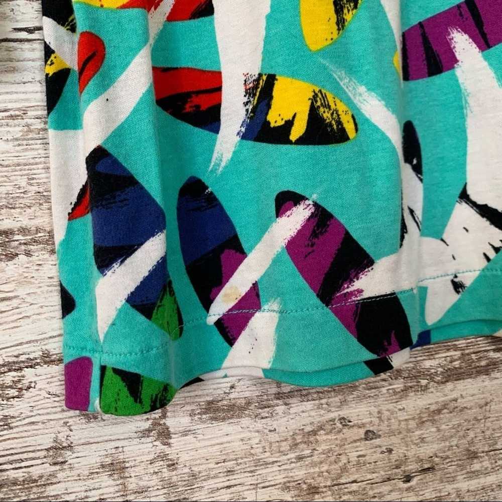 VTG OHNO Colorful Abstract Modern Pattern Tee - image 3