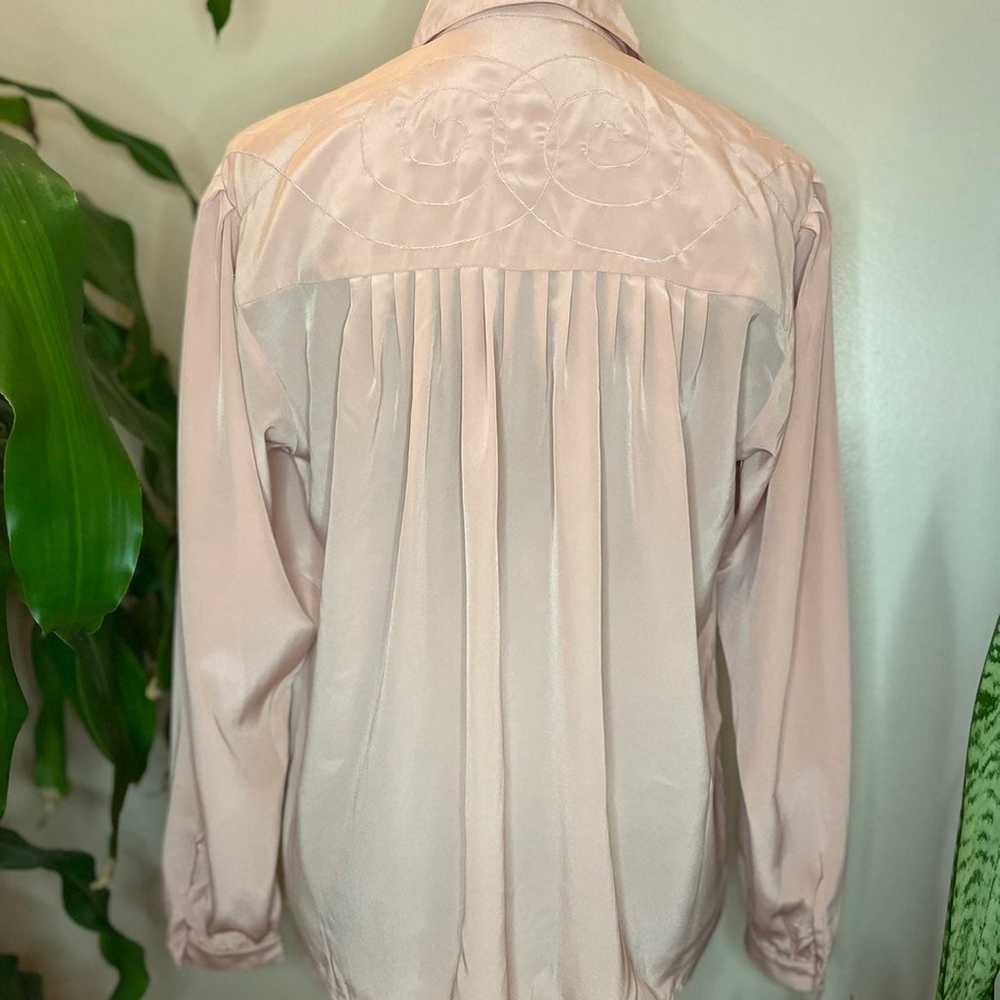 *Vintage Intuitions Light Pink/Peach Button-Down … - image 4