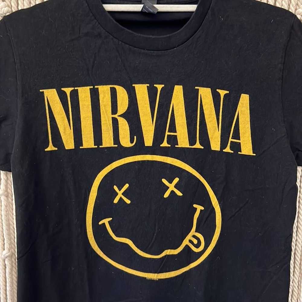 Nirvana Grunge Smiley Face Logo T-Shirt Sz S - image 3