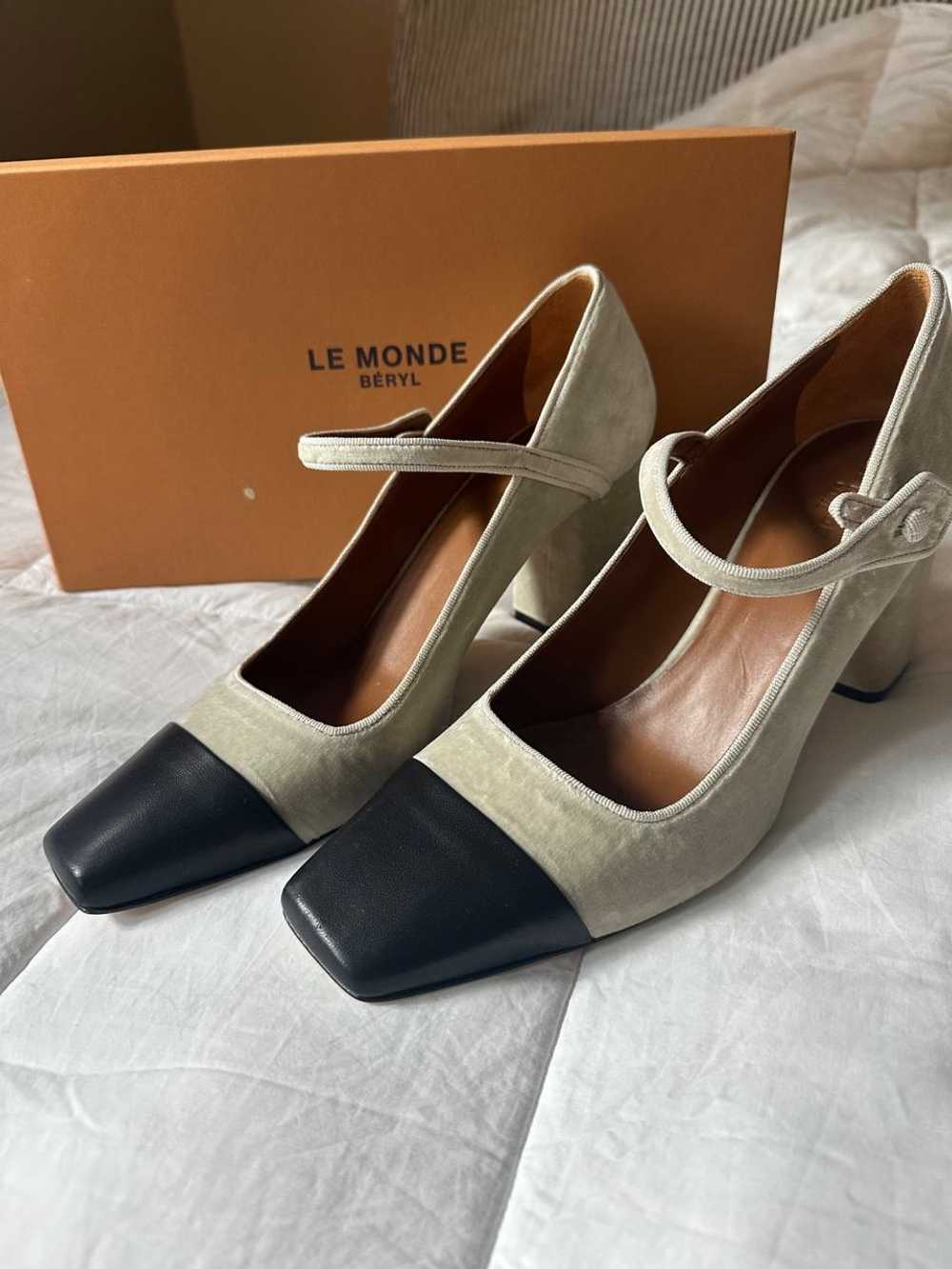 Le Monde Beryl Mary Jane (41) | Used, Secondhand,… - image 1