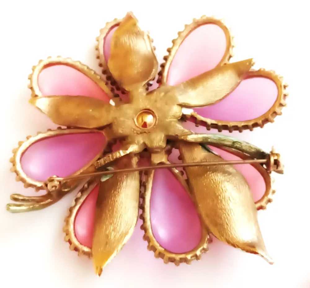 Vintage Lisner Floral Brooch Earrings Molded Luci… - image 3
