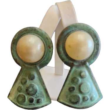 Vintage Faux Pearl Patina Unique Clip Earrings (A2