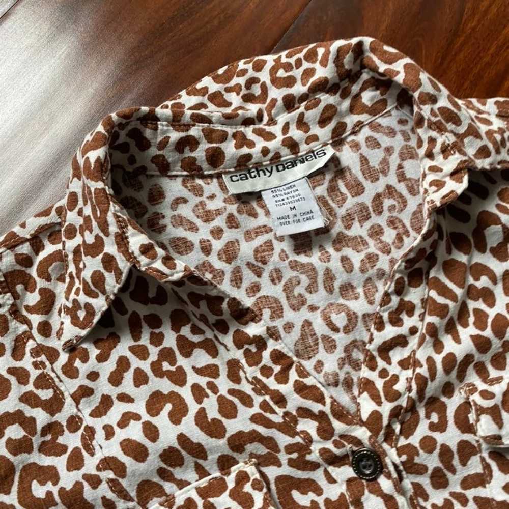 Vintage Animal Print Safari Shirt Ladies giraffe … - image 4