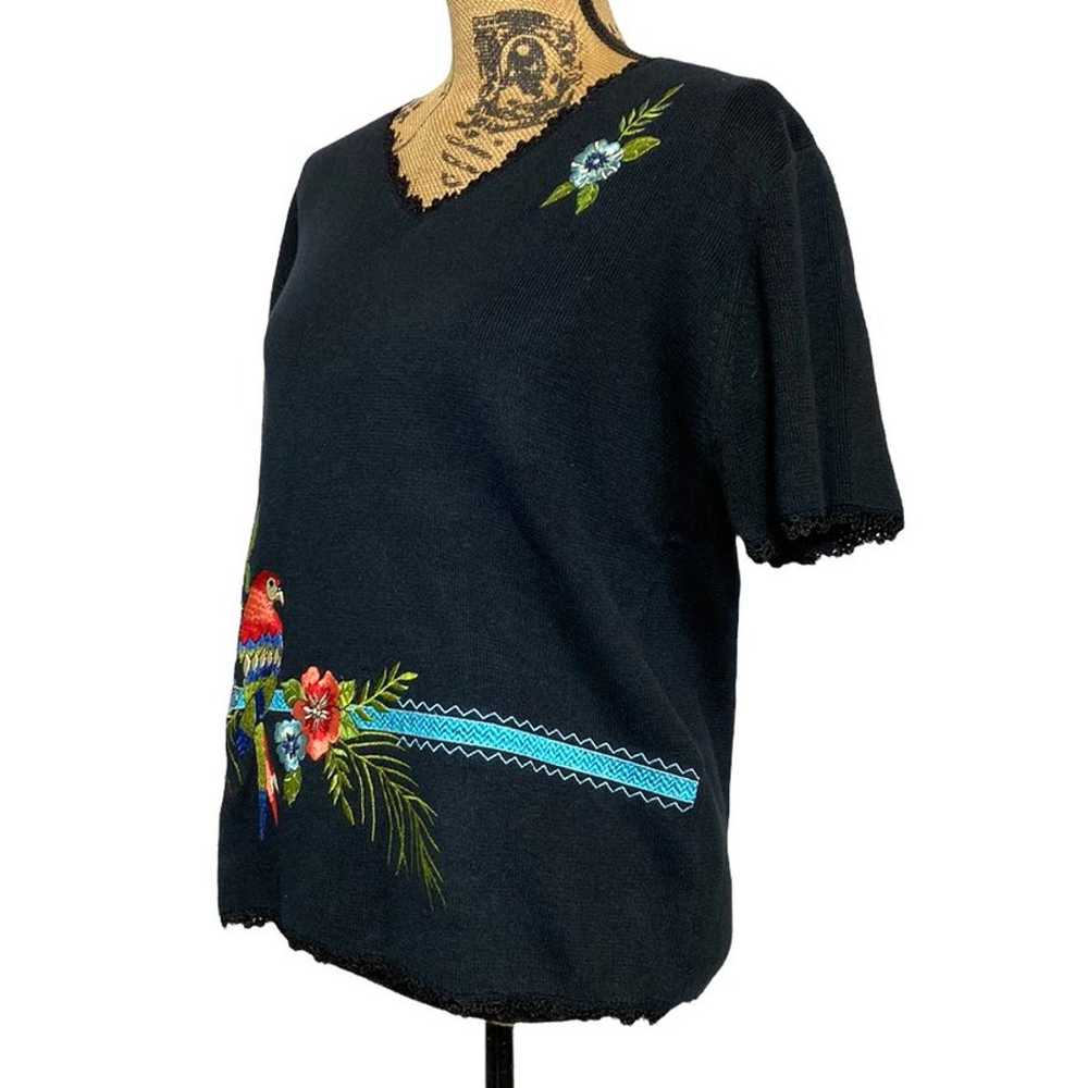 Jenny Vintage Black Knit Floral Embroidery Short … - image 4