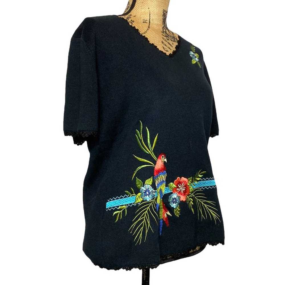 Jenny Vintage Black Knit Floral Embroidery Short … - image 5