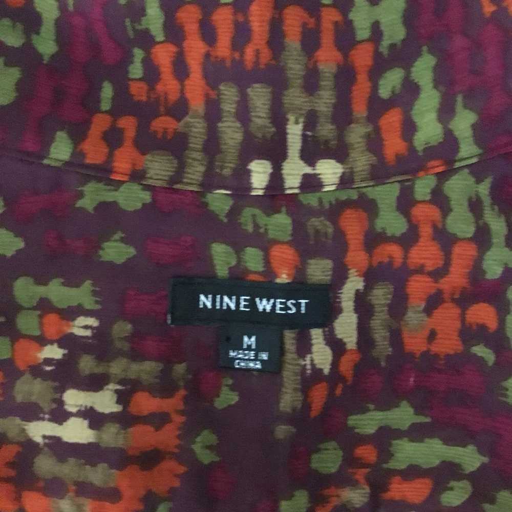 Nine West Womens Blouse Size M Geometric Print Mu… - image 8