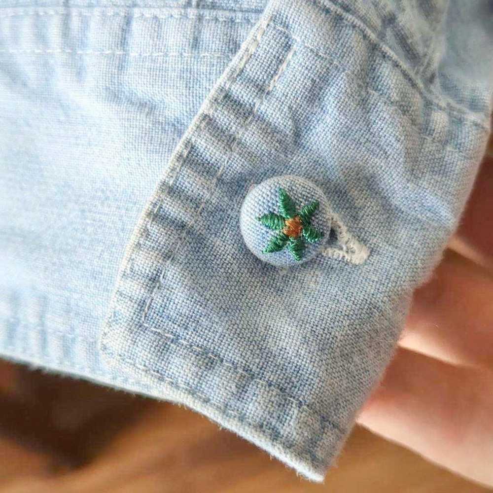 Vintage nature themed embroidered foliage button … - image 3