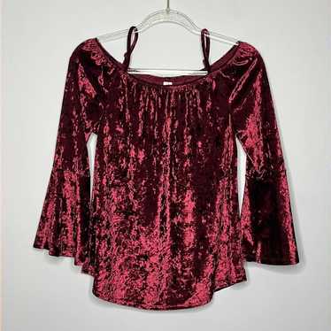 No boundaries red velvet off the shoulder bell sl… - image 1