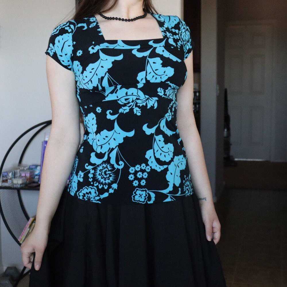 Blue/Black Formal Top W/ Cute Design - image 1