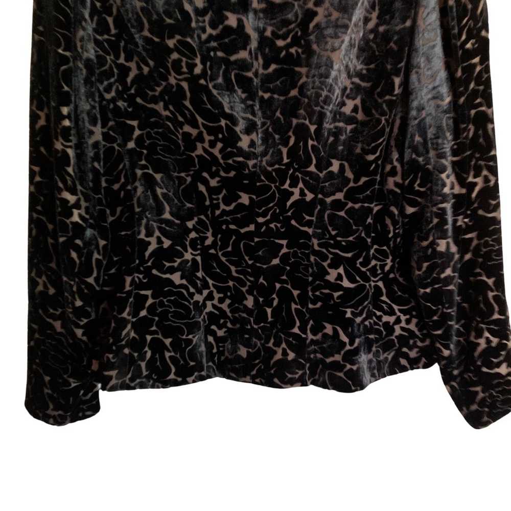 The J. Peterman Company silk blend velvet jacket … - image 9