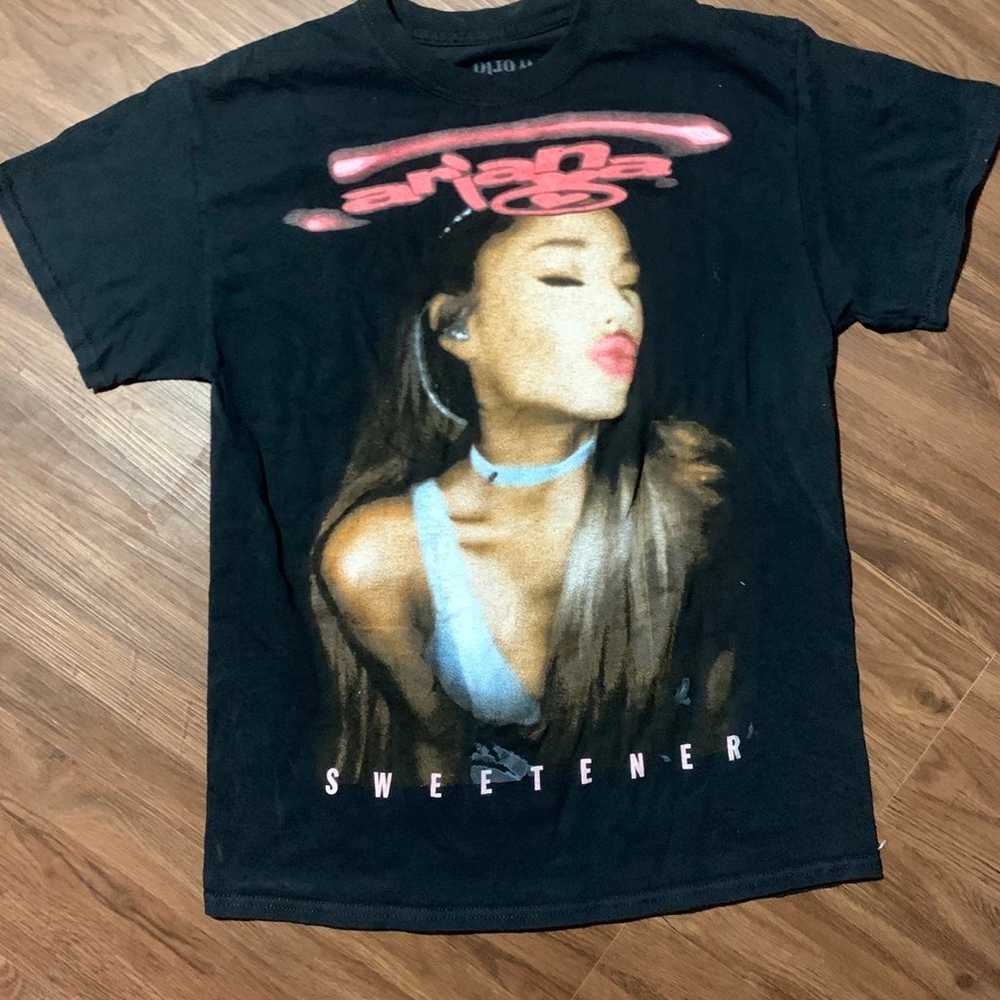 Ariana grande shirt - Gem