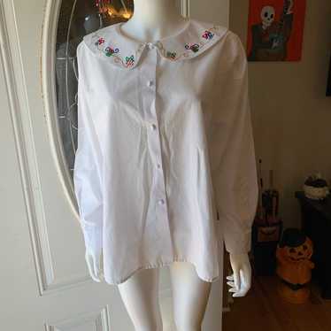 Vintage 80's kitschy Christmas blouse