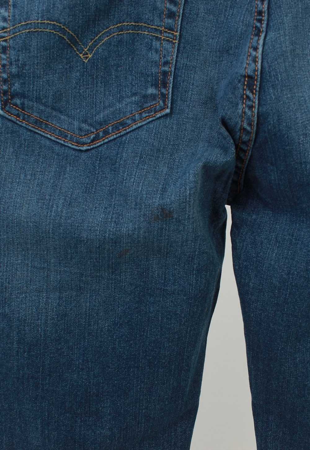 "Men's Vintage Levi's 559 Dark Blue Denim Jeans W… - image 4
