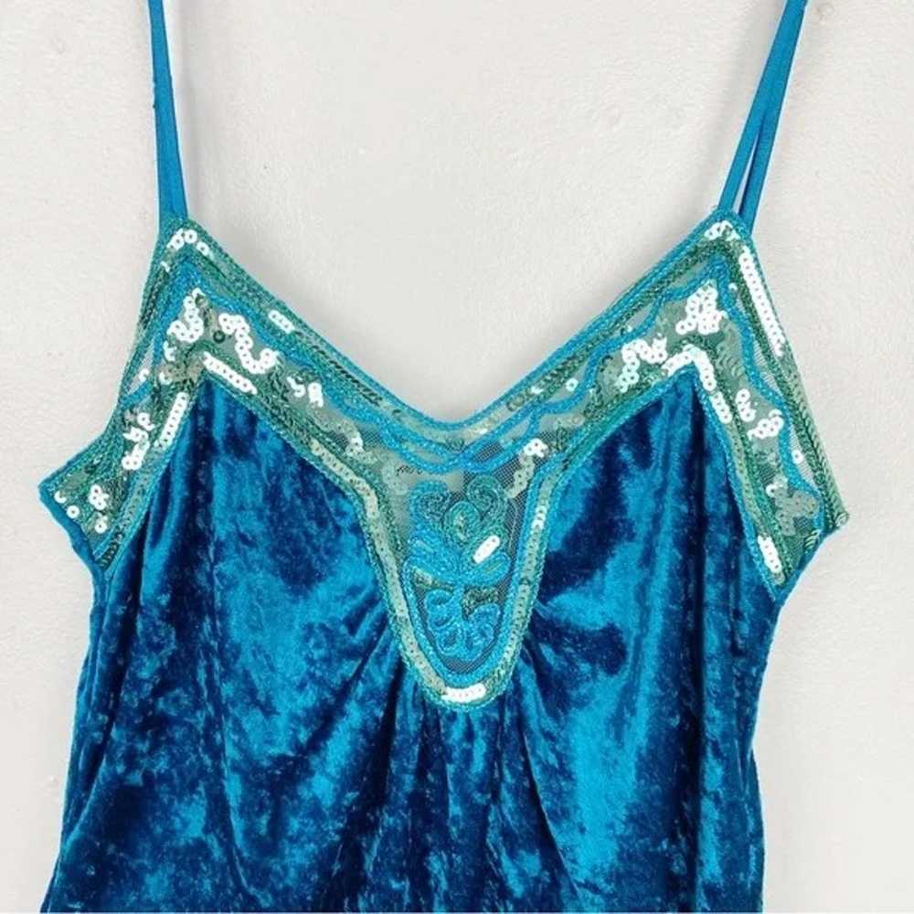 Y2K Vintage Crushed Velvet & Sequin V-Neck Tank T… - image 2