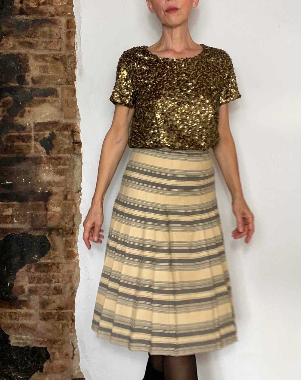 Wool skirt - Scottish plaid skirt from the 70s-80s - image 3