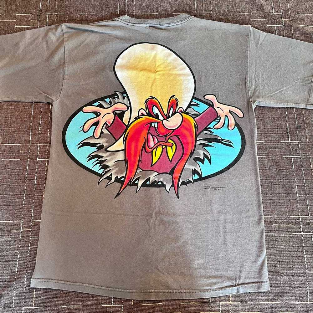 Vintage 1996 Looney Tunes Yosemite Sam T-shirt - image 1