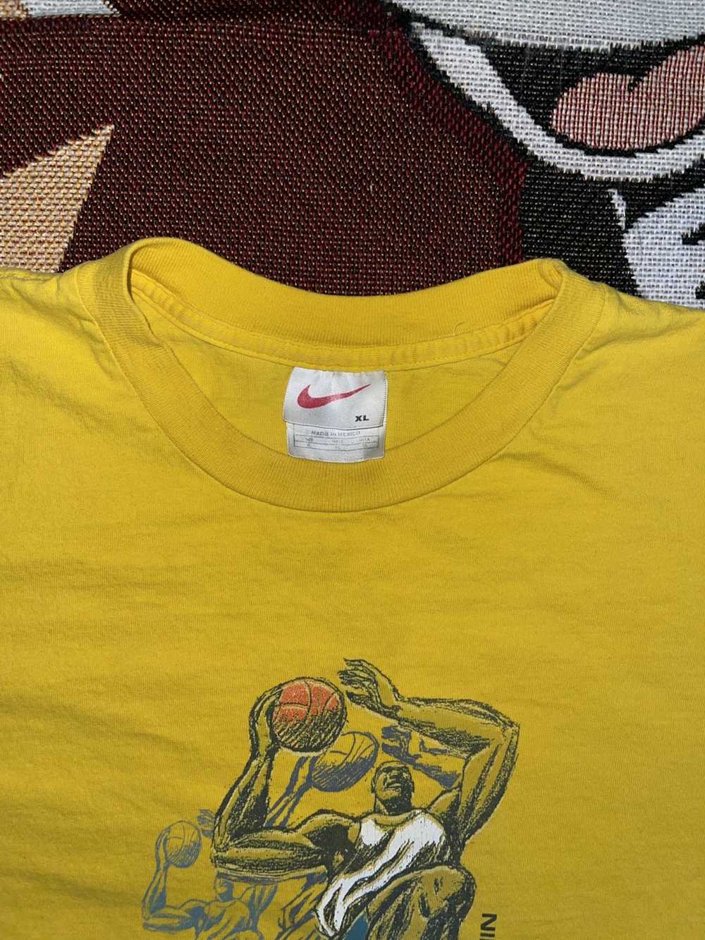 Nike × Vintage Vintage 90s Nike Basketball Tshirt - image 3