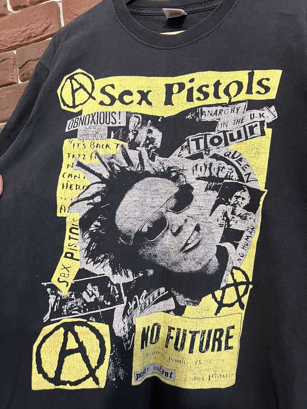 Band Tees × Very Rare × Vintage 00s Sex Pistols S… - image 3