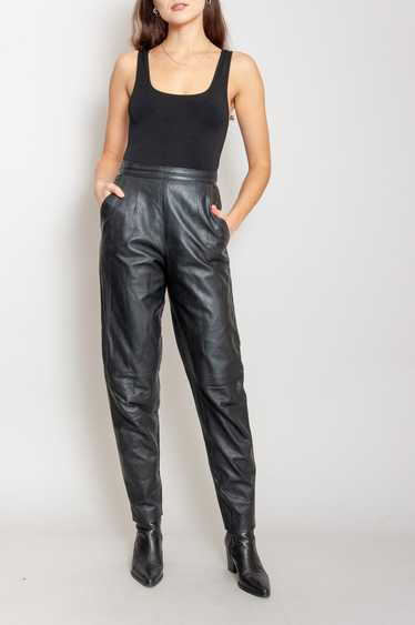 Carrot pants made of leather Black Monochrome