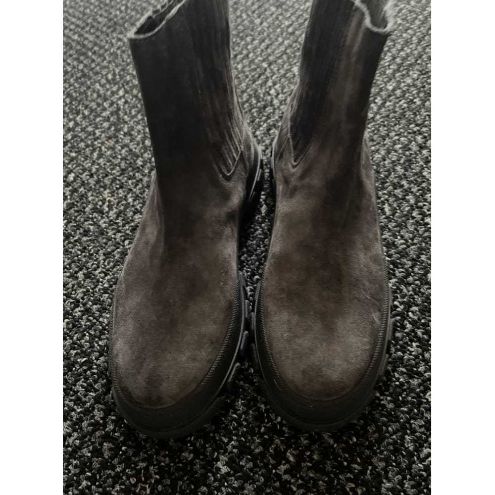 Max Mara Weekend Leather biker boots - image 6