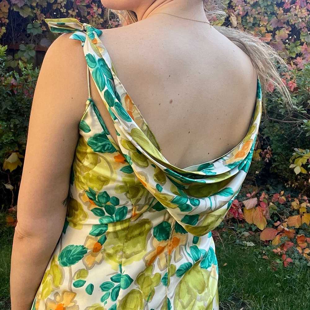 VTG Handmade Floral Gown with Scoop Back Detail - image 10