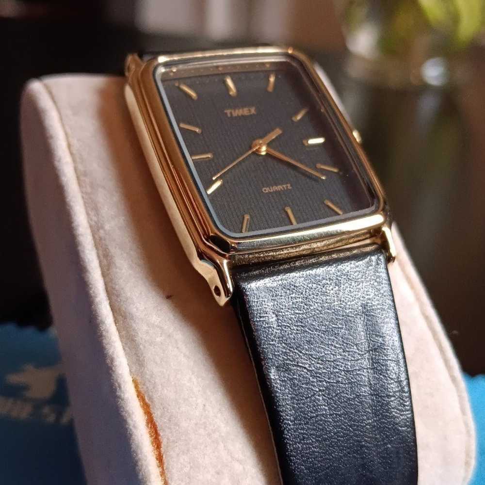 Elegant Vintage Ladies' Timex - like new - image 1