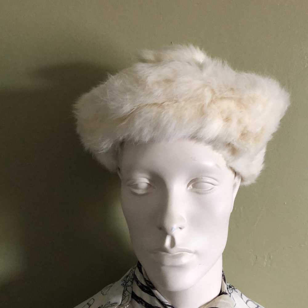 Bonwit Teller White Fox Pillbox Hat with Pompom T… - image 3