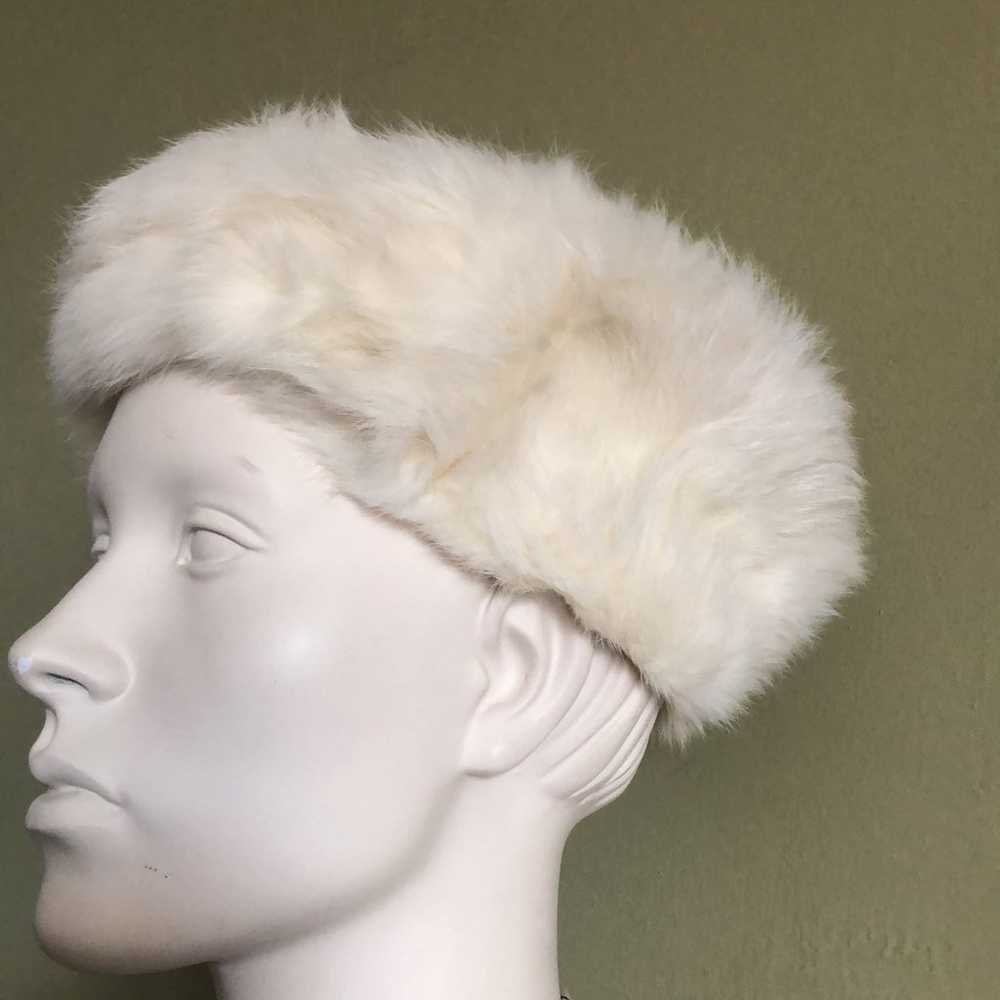 Bonwit Teller White Fox Pillbox Hat with Pompom T… - image 5