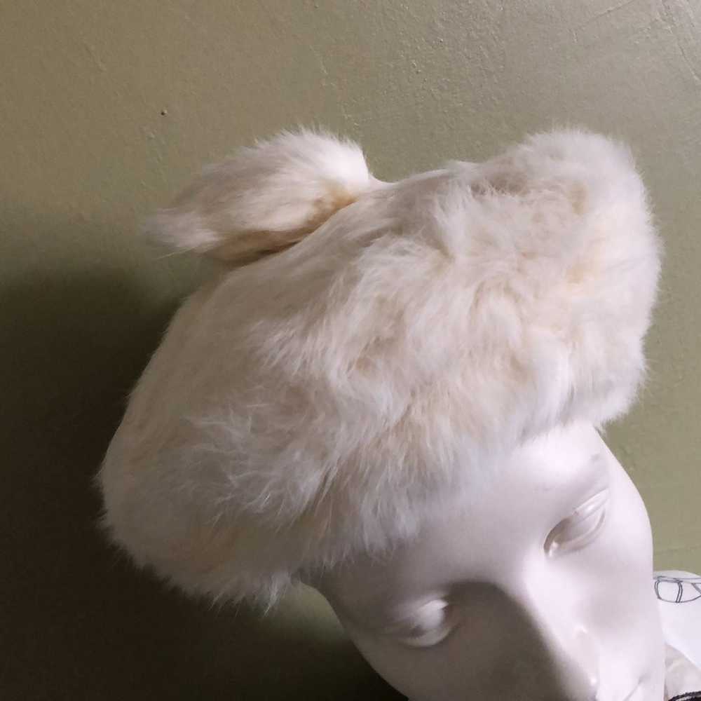 Bonwit Teller White Fox Pillbox Hat with Pompom T… - image 6