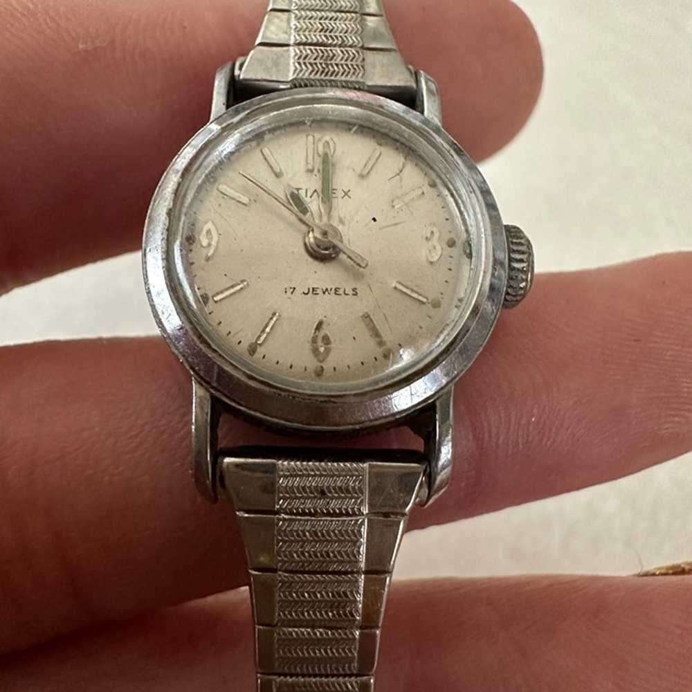 Timex vintage ladies silver chrome plated white d… - image 4