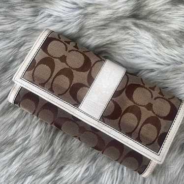 Coach Wallet in GUC - image 1
