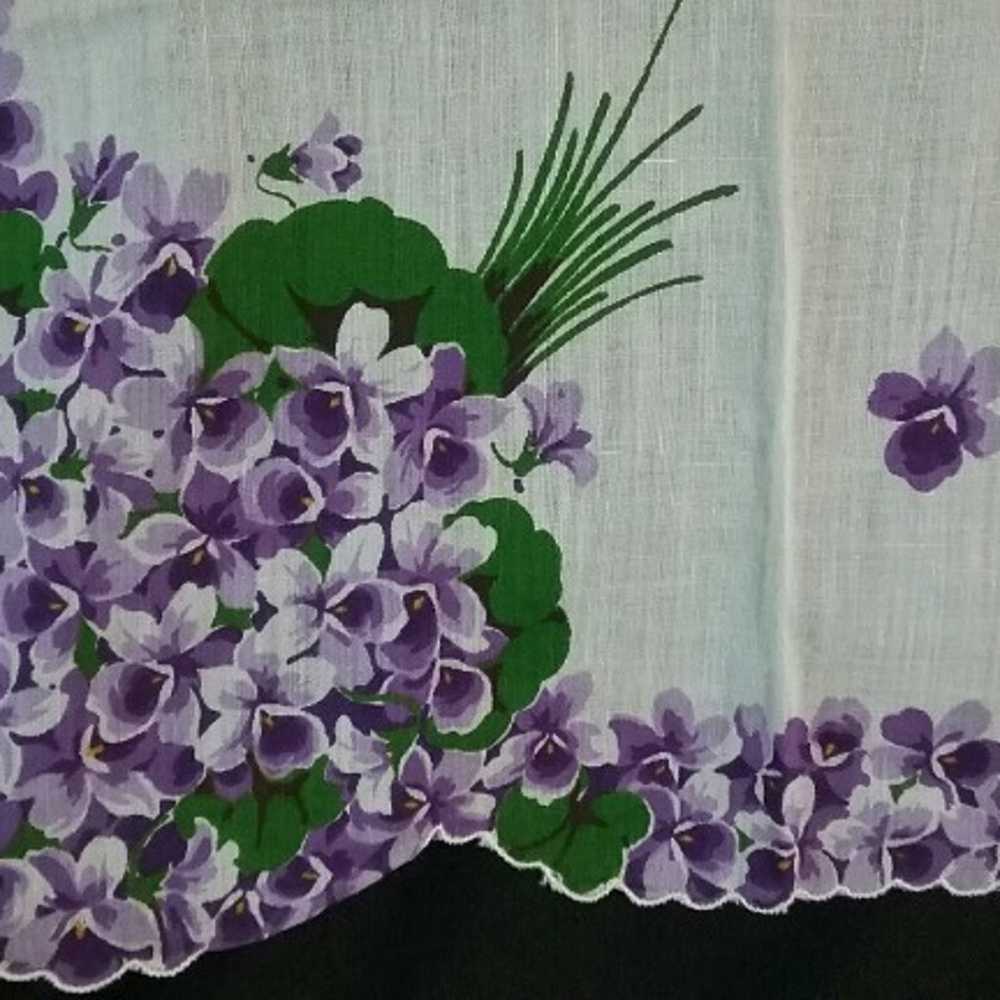 Vtg 2 Handkerchiefs Violets and Roses - image 3